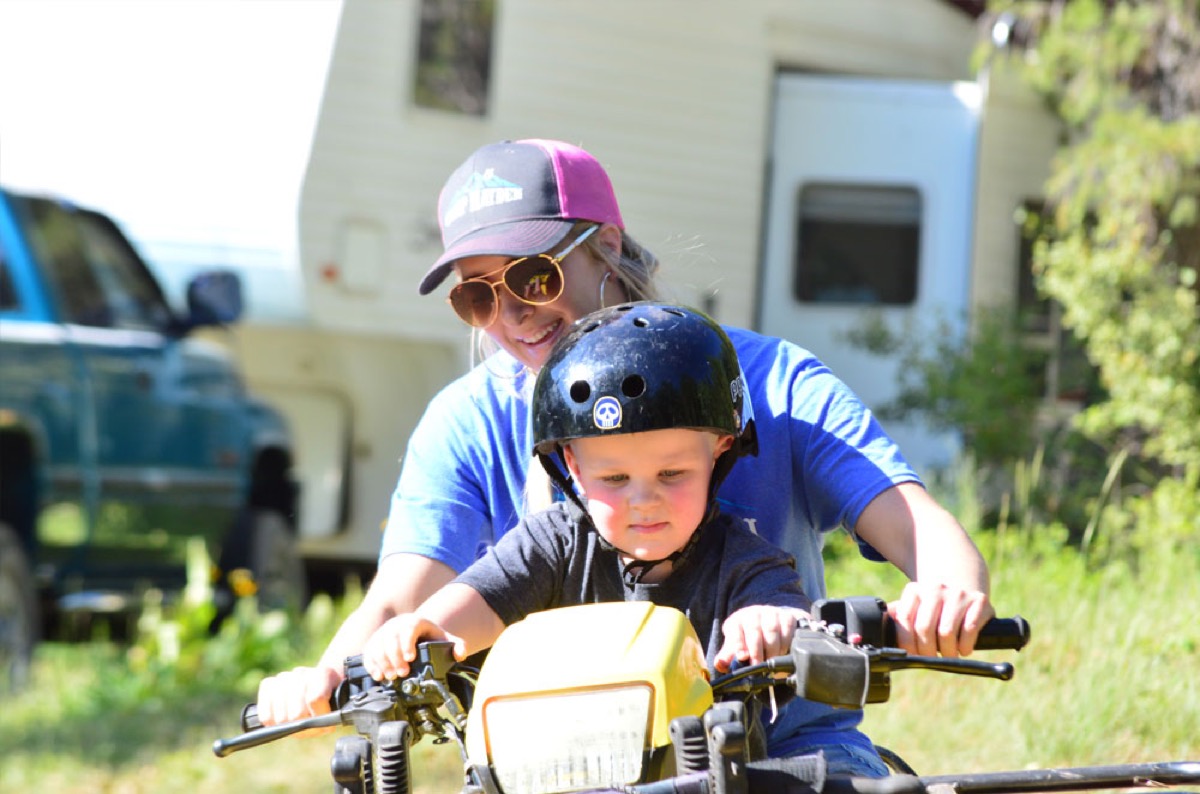 Families exploring outdoors on a mobile adventure